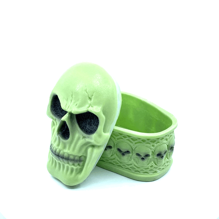 Glow in The Dark Skull Storage Box - 6 Pieces Per Retail Ready Display 26010 SMOKEZILLA