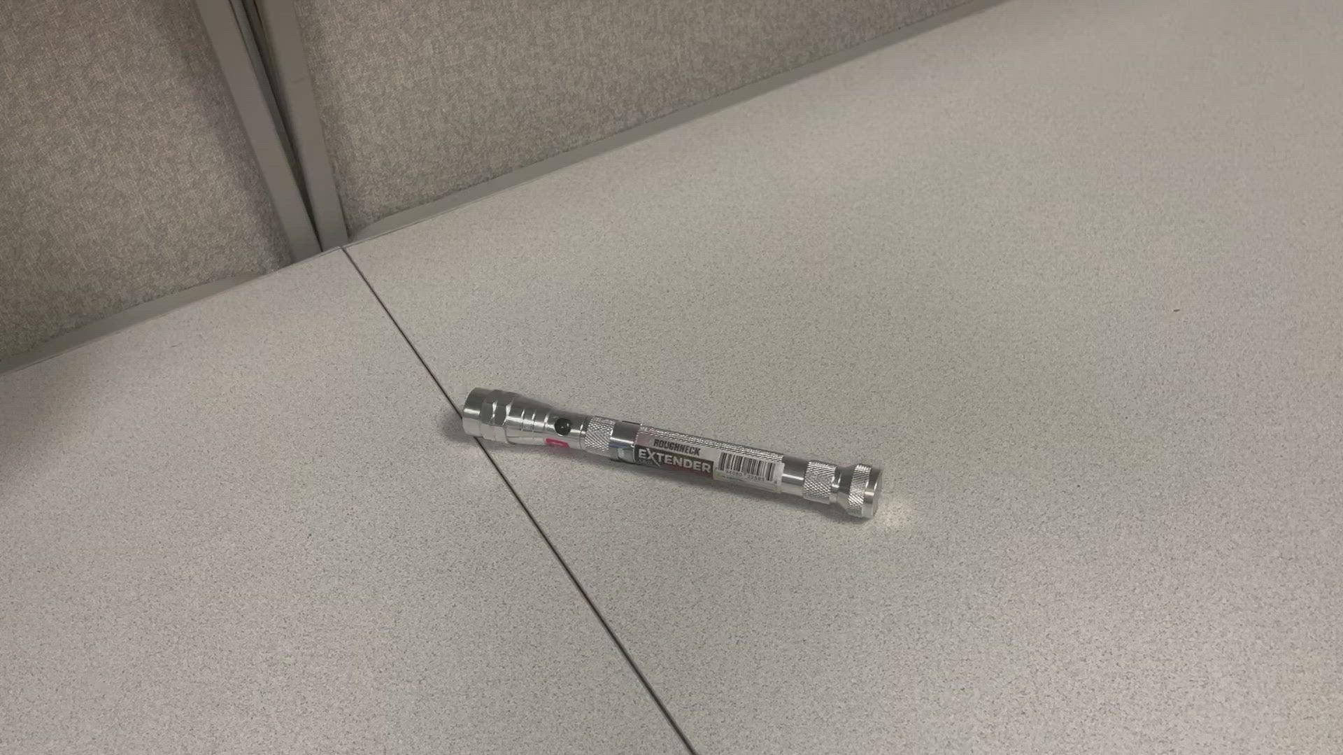 Magnetic Extender LED Pickup Tool Demo