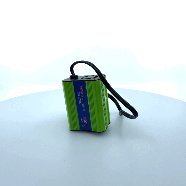 DC Car Power Inverter Dual Ports USB / 120V Outlet 150 Watts - 4 Pieces Per Retail Ready Display 22829 GADGET GEAR